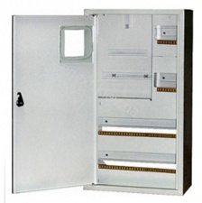 Шкаф e.mbox.stand.w.f3.36.z.e металлический, под 3-ф. электронный счетчик, 36 мод., встраиваемый, с замком Enext