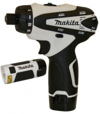 Аккумуляторный шуруповерт Makita DF030DWX01