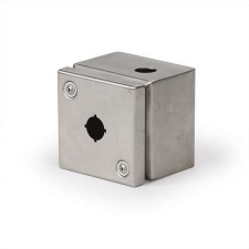 Cubo F 100 x 100 x 90 мм, с отверстиеми для кнопок, нержавеющая  сталь  AISI304, IP66