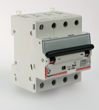 Автоматический выключатель Legrand DX3-E 6000 C 1A 4П 6kA